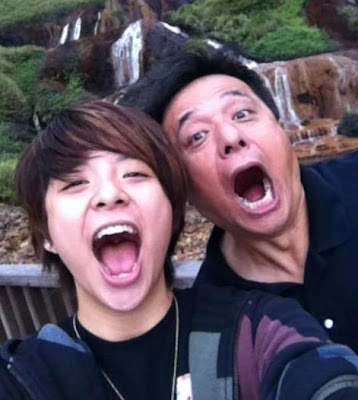 mjkcrldDSB1s88t8fo1_400