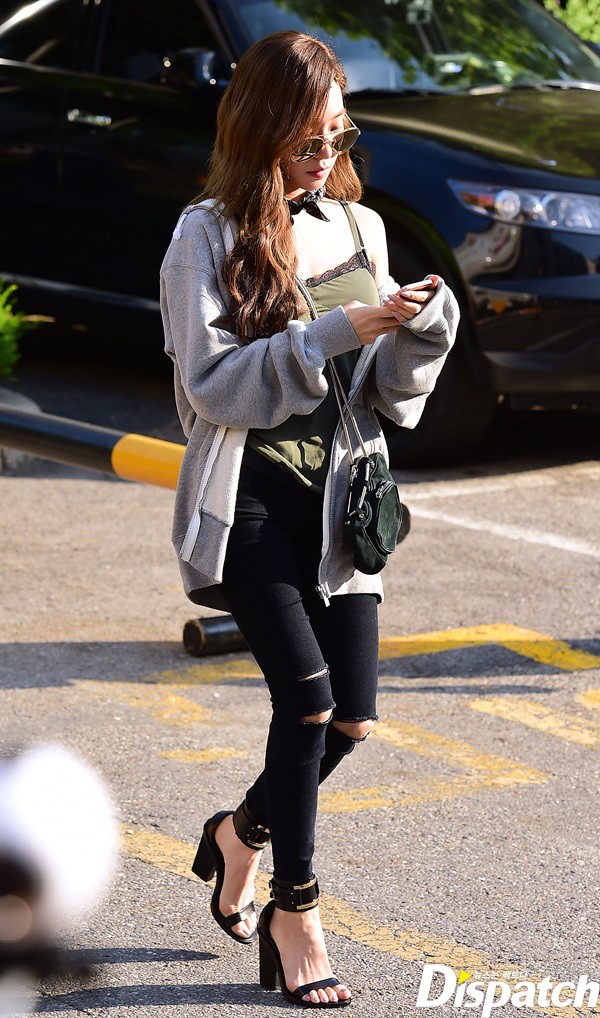 Image: Girls' Generation Tiffany / Dispatch