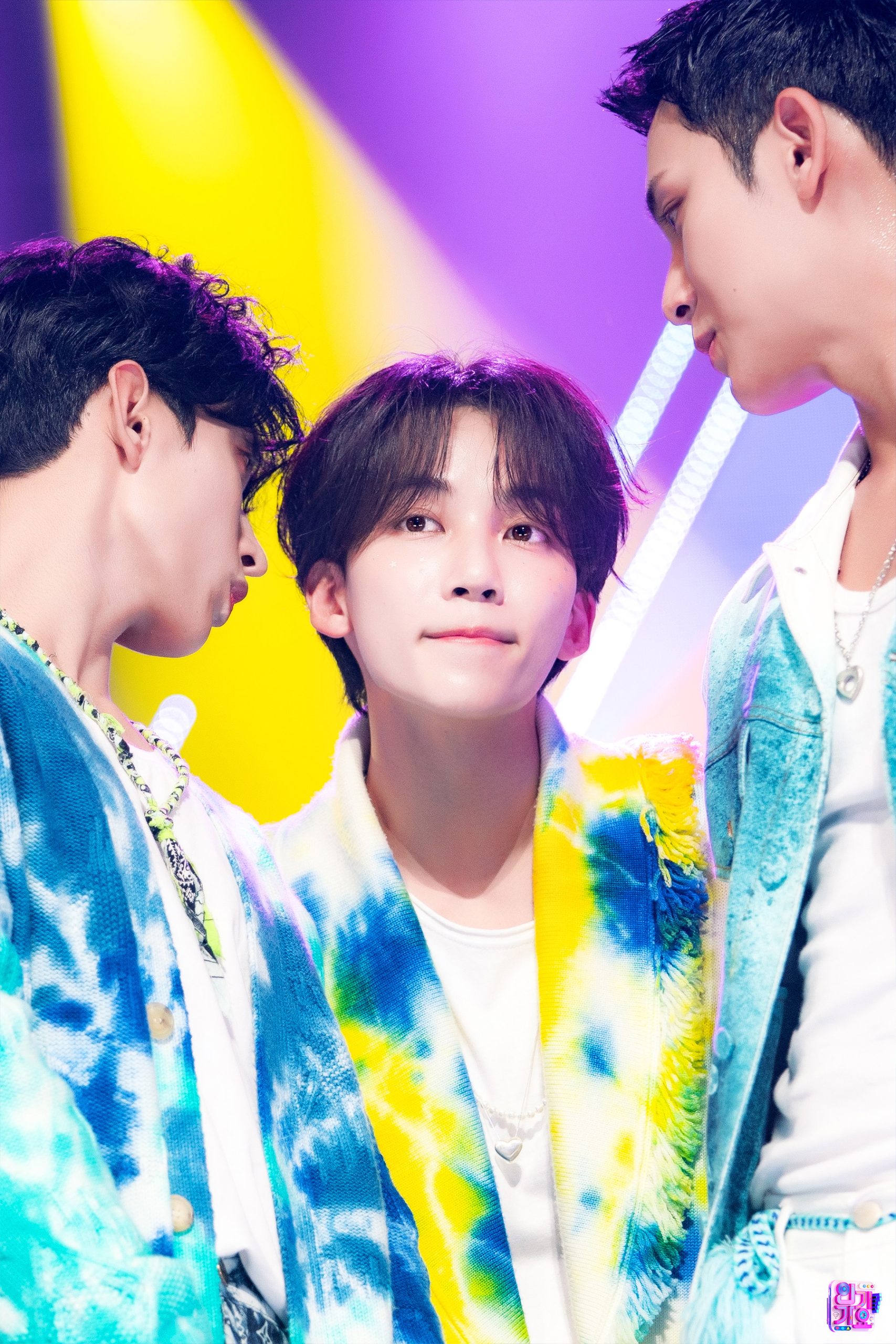 654b50e65d38a220818151e5-p