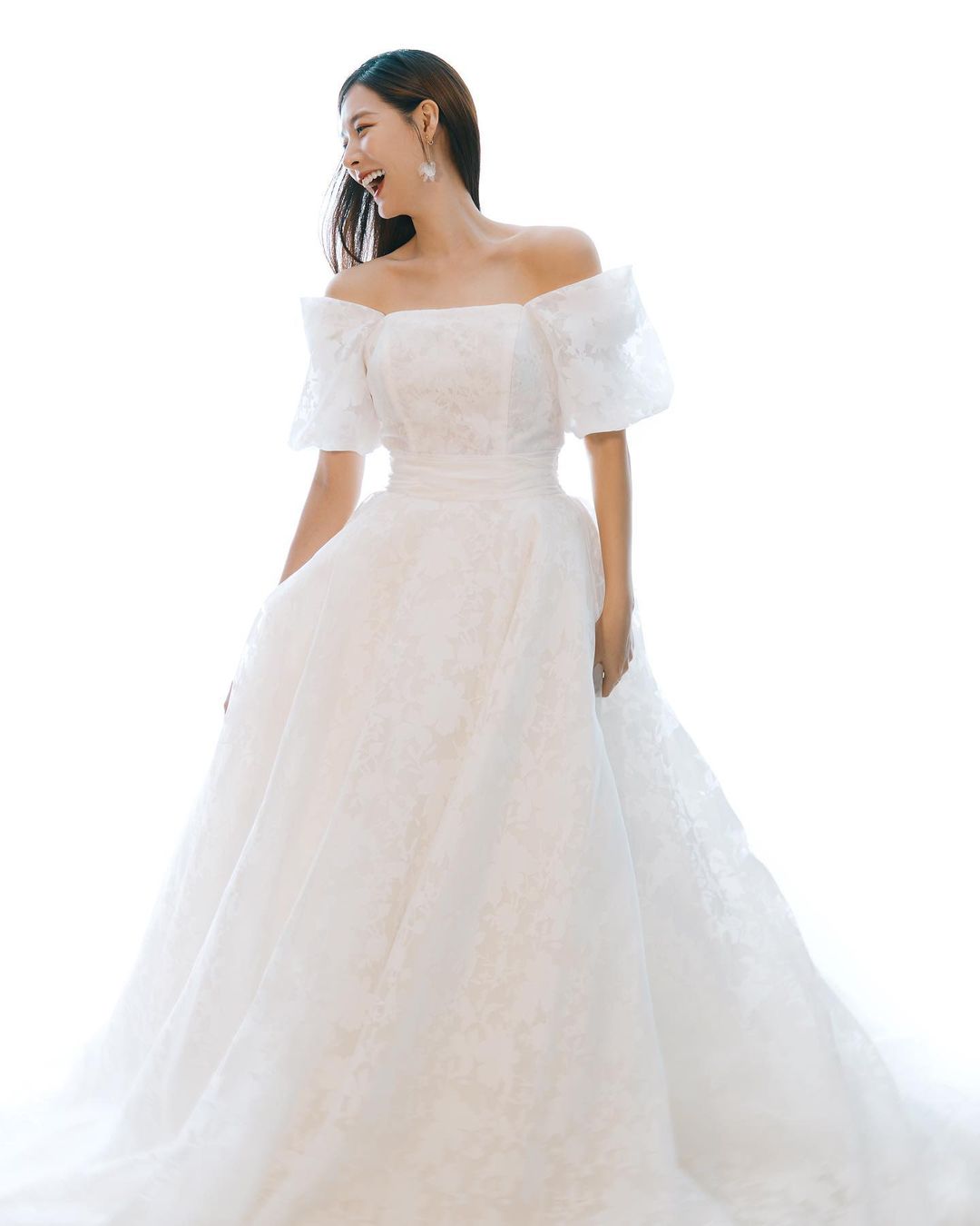 Snapinsta.app_386381512_700774891520583_6329287207702182263_n_1080 (1)