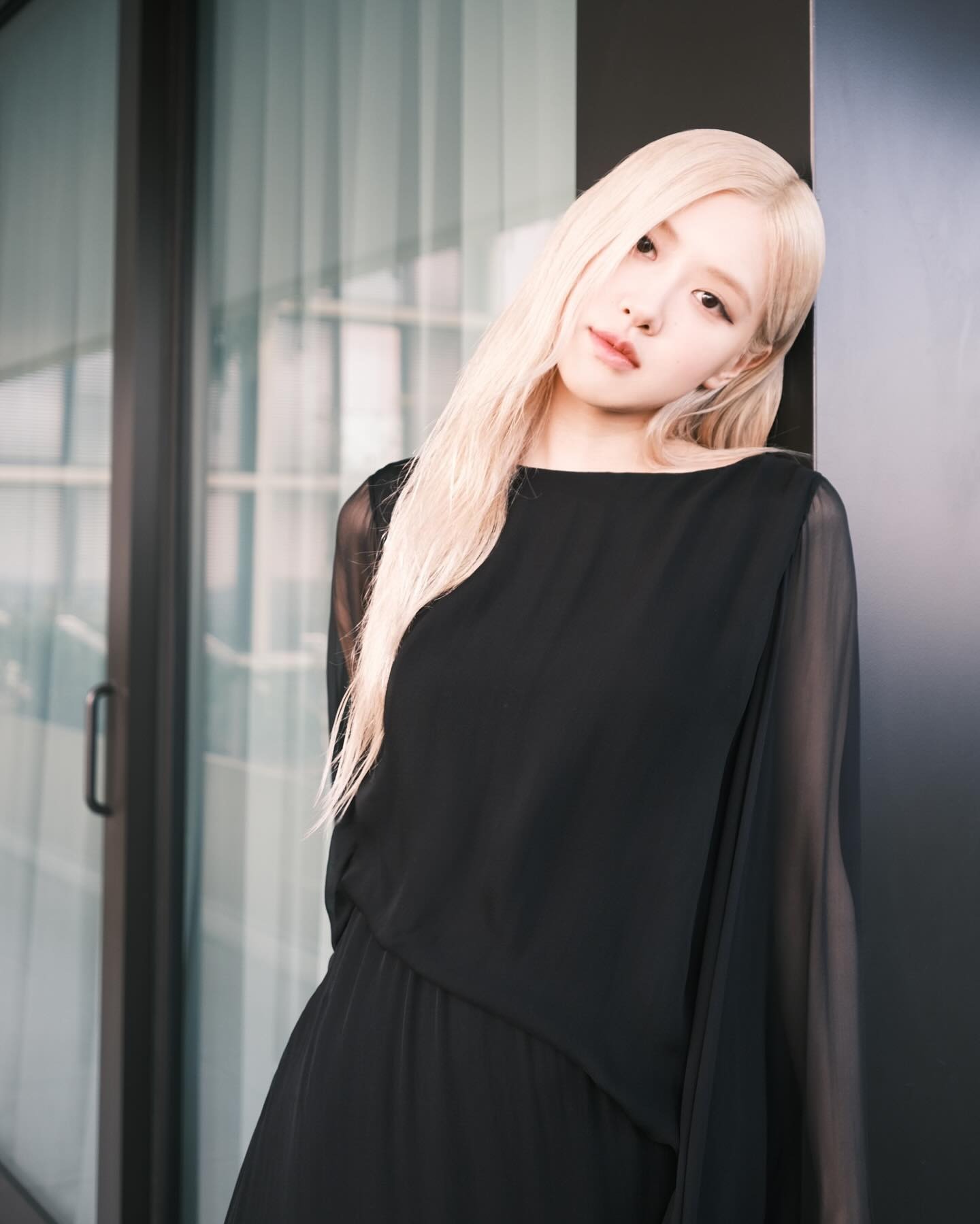 432339435_715418650771112_285415