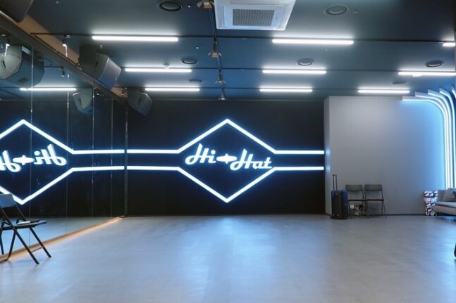 0003869685_003_20240304081901359