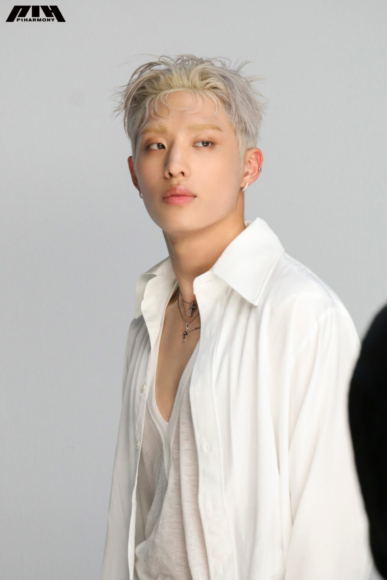 P1harmony-HARMONY-ALL-IN-JACKET-MUSIC-VIDEO-Behind-P1CK-Keeho-documents-2