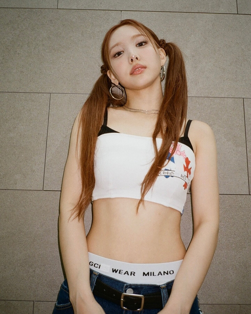 240627-NAYEON-Instagram-Update-documents-1