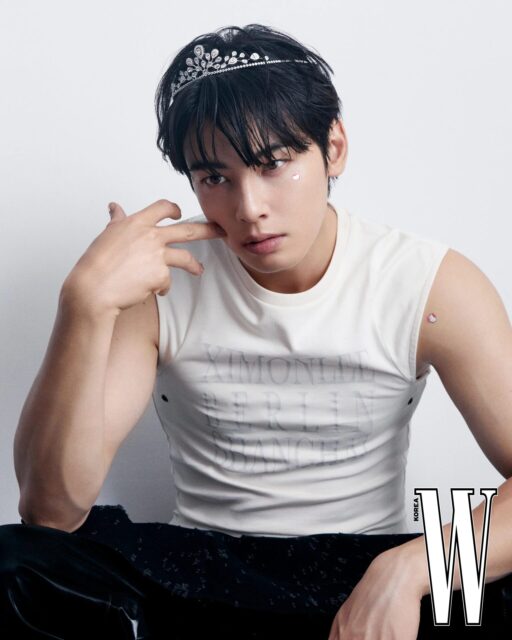 cha-eunwoo-astro-w-korea-magazine-september-2024-issue-v0-gpw8mdnihmld1