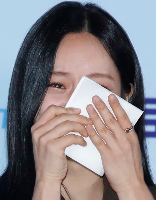 hyeri crying