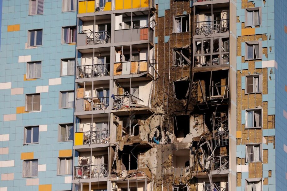 2024-09-10t043810z-1216999043-rc2gx9awl48p-rtrmadp-3-ukraine-crisis-attack-ramenskoye