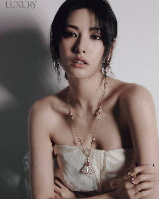 Nana-for-LUXURY-Magazine-X-BVLGARI-2023-Instagram-Update-documents-1