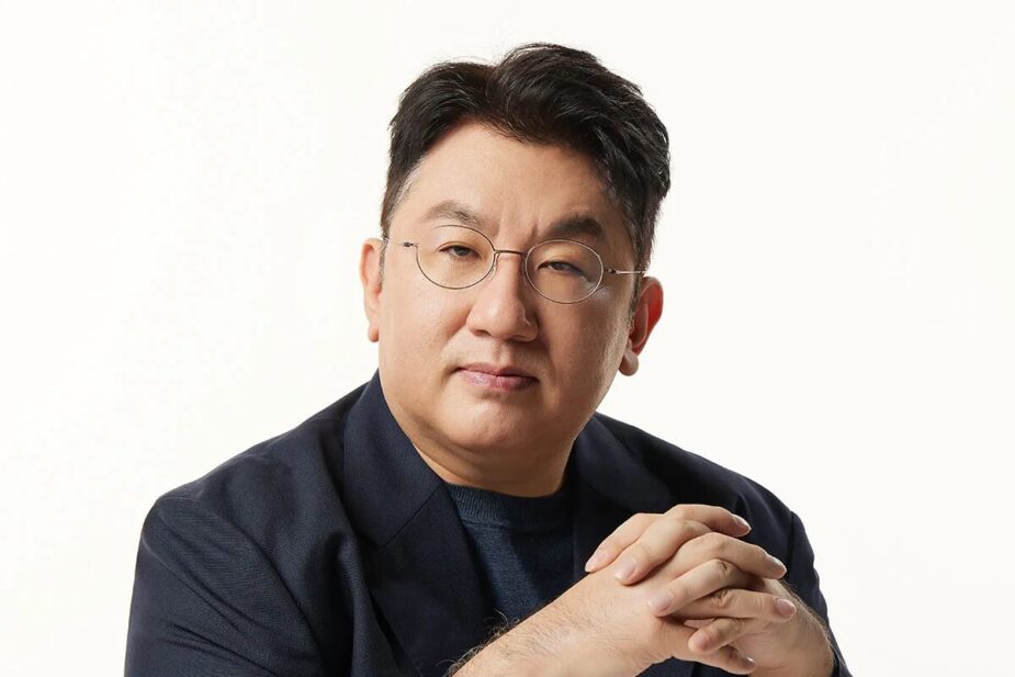 bang si hyuk EY