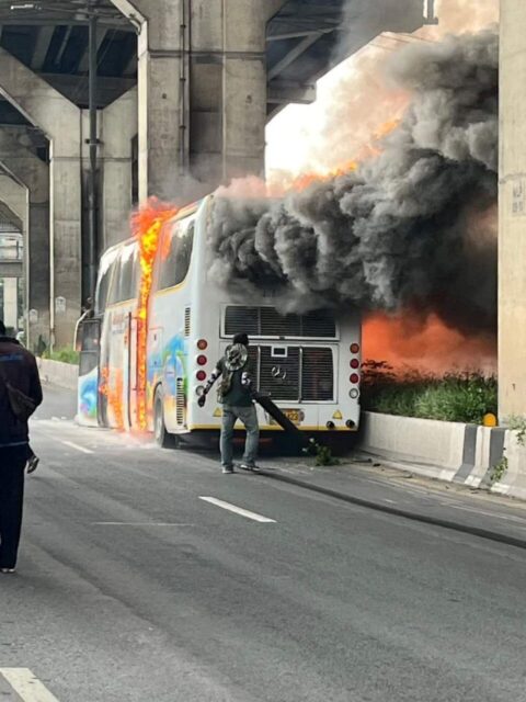 bus thailand 1