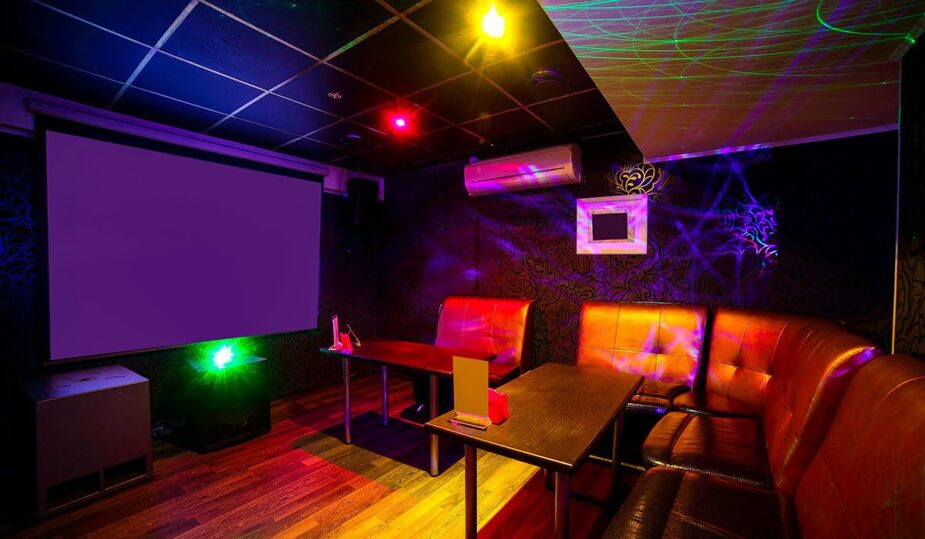 karaoke room agoda