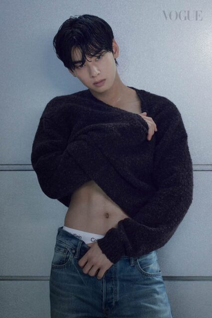 cha eunwoo vogue