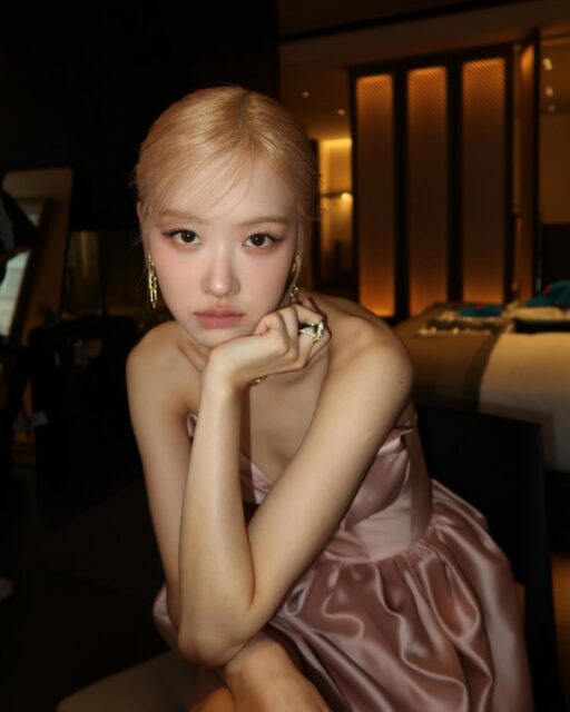 roses_are_rosie_1714690982_3359393904281195286_8004108750