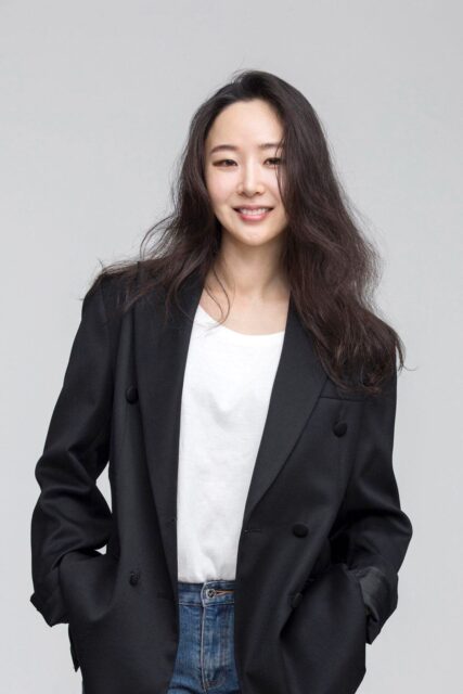 min hee jin 1