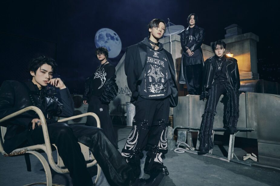 wayv-frequency-image-teaser-3-group-teaser-images-v0-tlukb2tfpo0e1