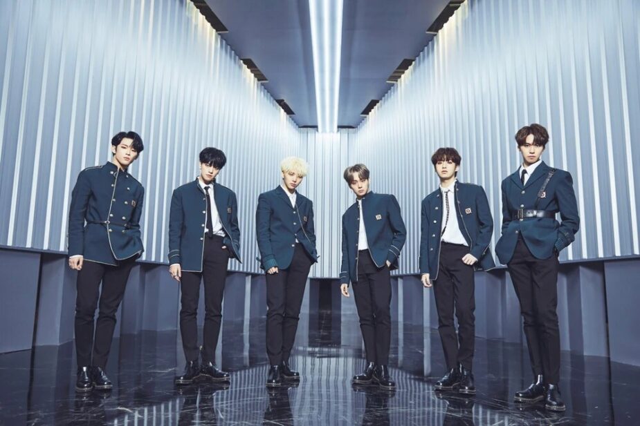 ONEUS_Light_Us_group_concept_photo