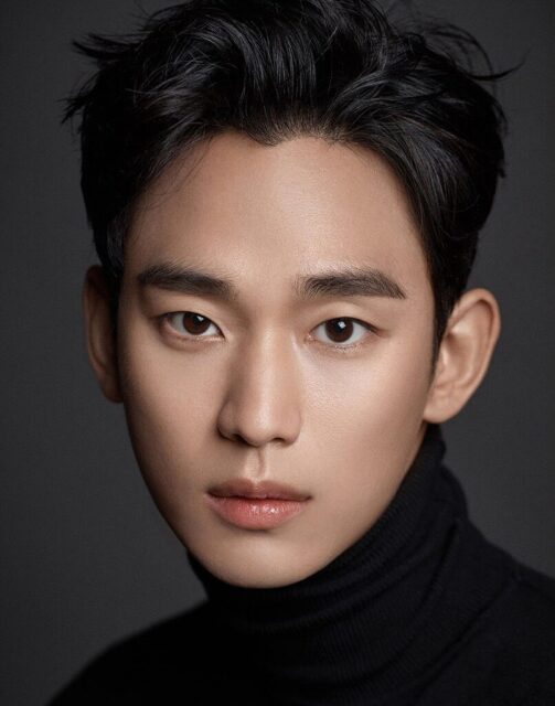 Kim Soo Hyun’s “Mature” Look In New Prada Video Becomes A Hot Topic