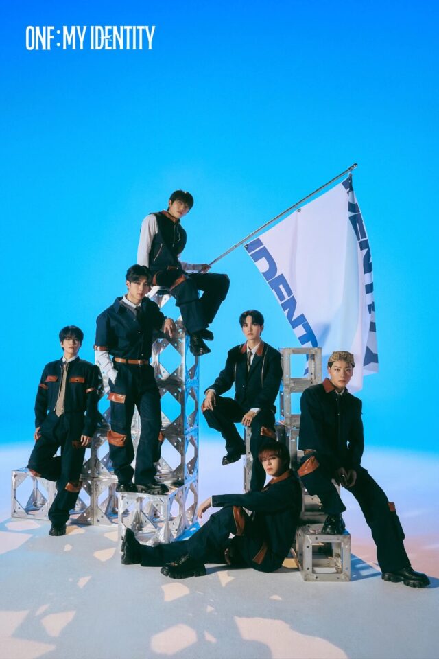 ONF_ONF-My_Identiy_group_concept_photo_2