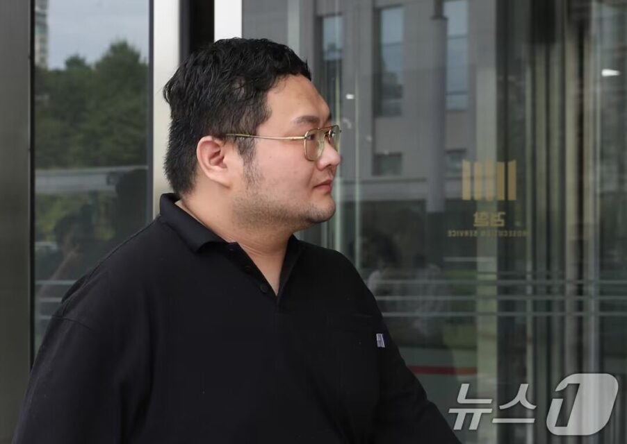 Major YouTubers Sentenced To Prison For Blackmailing Tzuyang