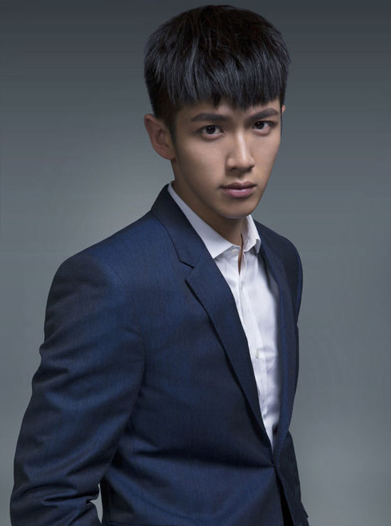 MV5BM2ZmYzQ2YzktNmJmZC00OTA4LWJhNGQtMjEzZWQ5MzFlYzFmXkEyXkFqcGc@._V1_