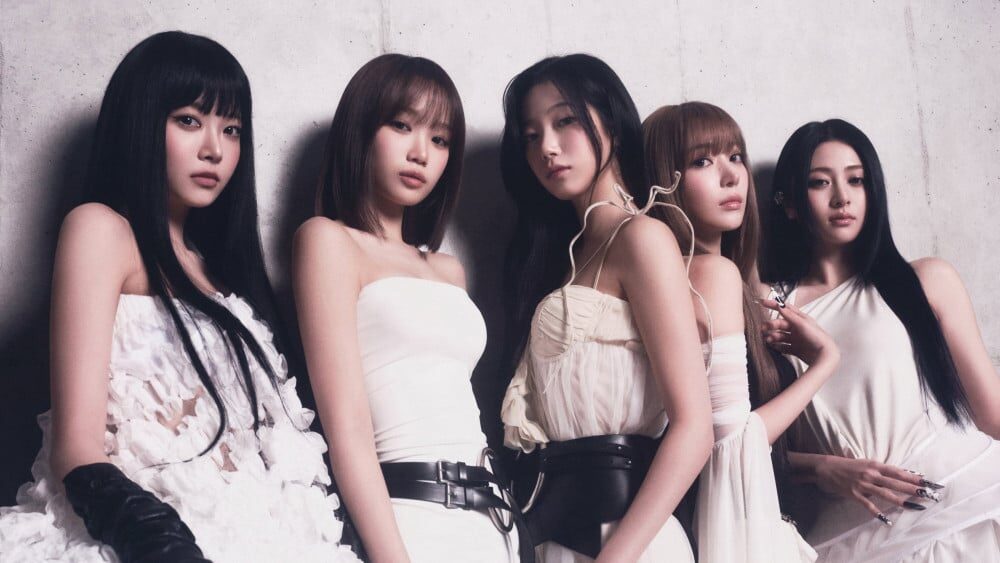 lesserafim hot teaser group