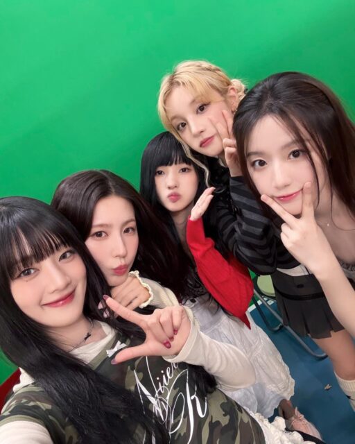 i_dle_official_1743419951_3600389963993778105_7162738243