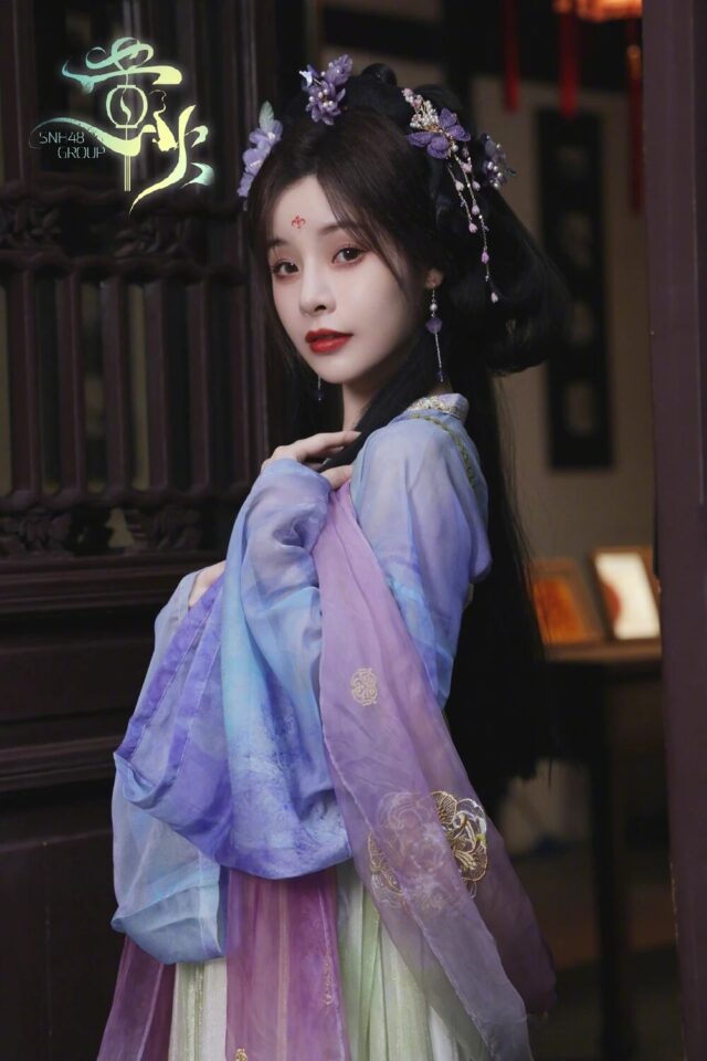 SNH48_Shen_Xiaoai_Ying_Huo_promotional_image_1