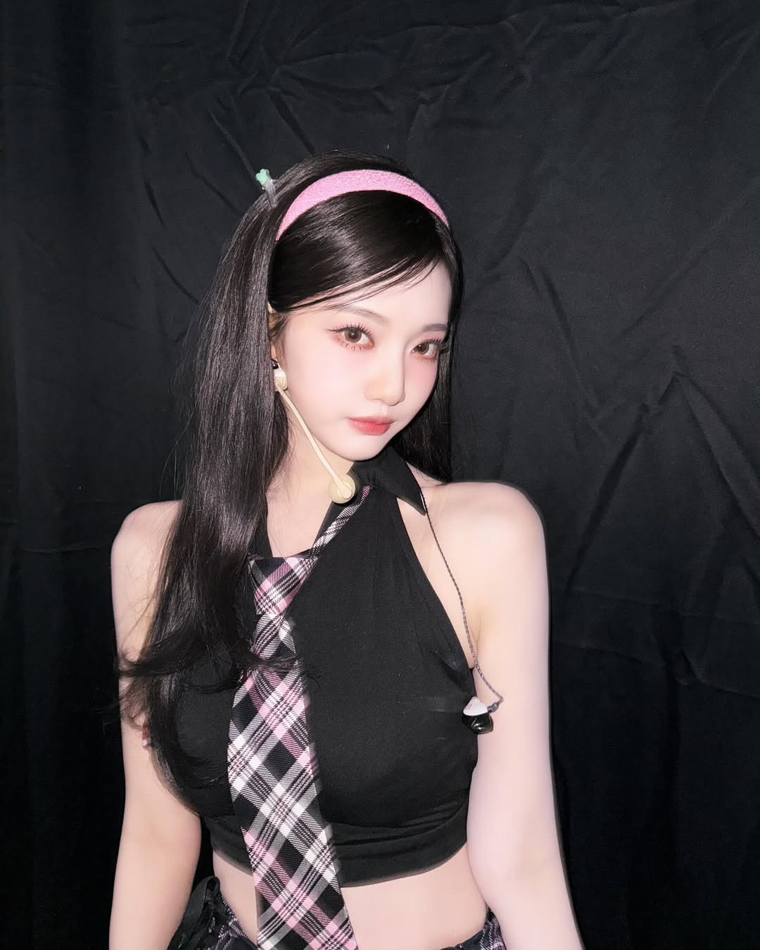 aespa's NingNing Wows With Toned, Tiny Waist In New Update - Koreaboo