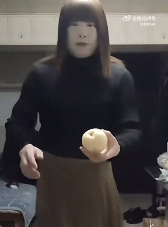 GvcavVtWoAA6ULi-640x863-1