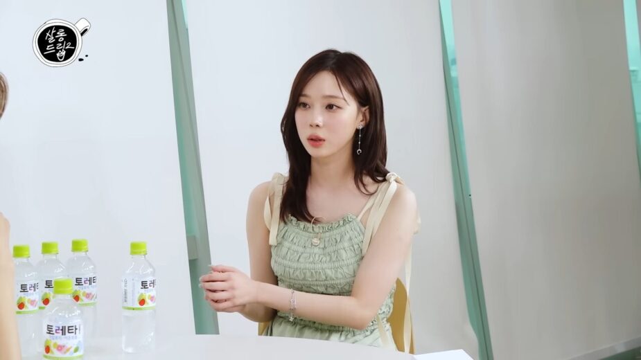 [SUB] 윈터가 들려주는 꼬리에 꼬리를 무는 무서운 이야기... _ EP. 97 윈터 _ 살롱드립2 24-24 screenshot