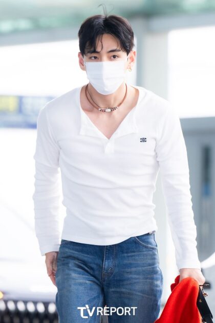 BTS's V Heads To First Schedule Since Military Discharge - Koreaboo