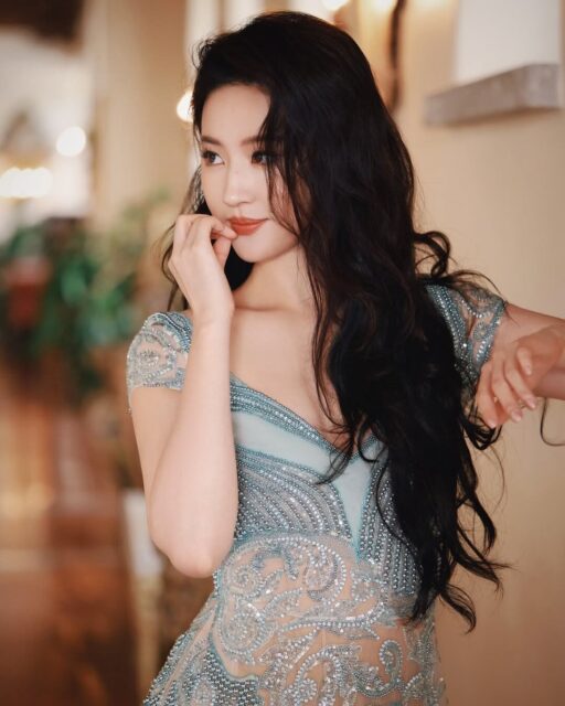 imgi_4_500998793_18298326847223796_3344591361576392868_n