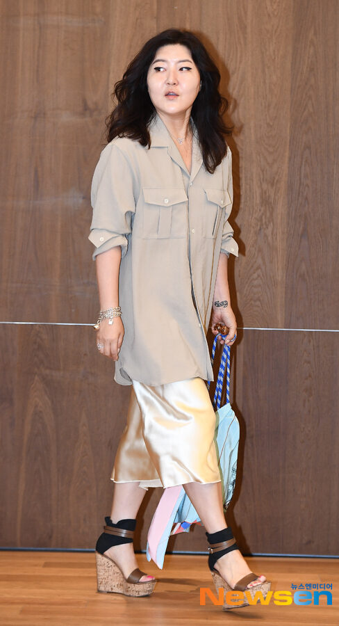 201911081344183310_1