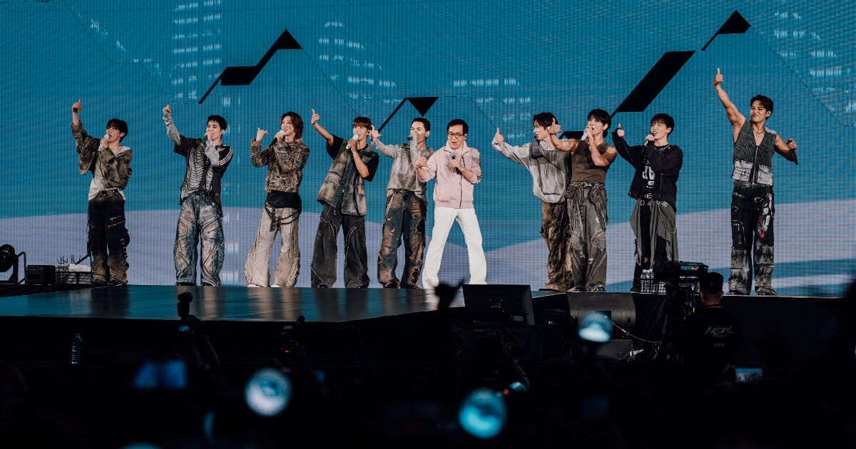 SEVENTEEN アンコールコンサート 自己制作アイドル”SEVENTEEN、13人それぞれが輝いたアンコール