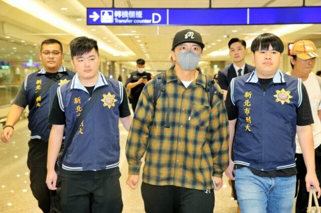 2025_10_22_d86d8d9d5d344d7ba8821c788fe5b342