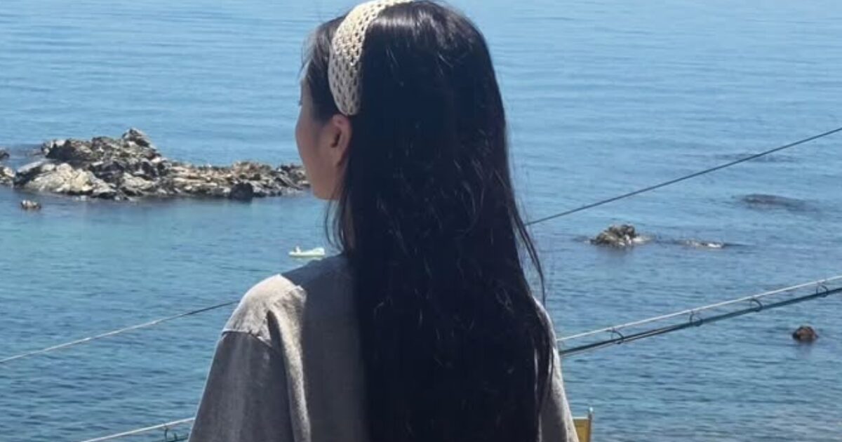 Popular Female Idol Sparks Speculations About Leaving Problematic Agency Amid “Disappearance”