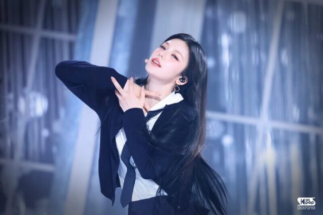 241103-ITZY-Yeji-Imaginary-Frien