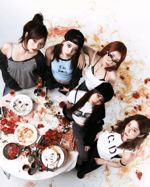 LE_SSERAFIM_Spaghetti_group_concept_photo_10