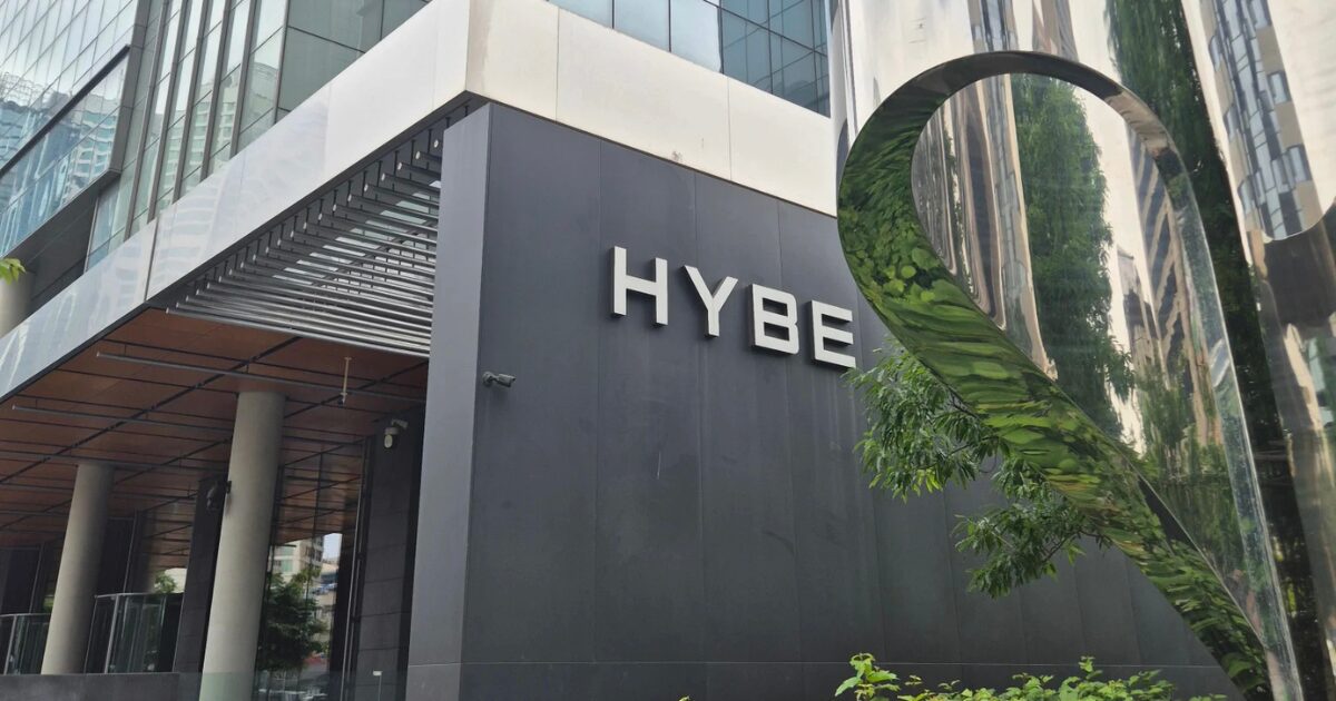 HYBE Accused Of “Ruining K-Pop” With These Three Things