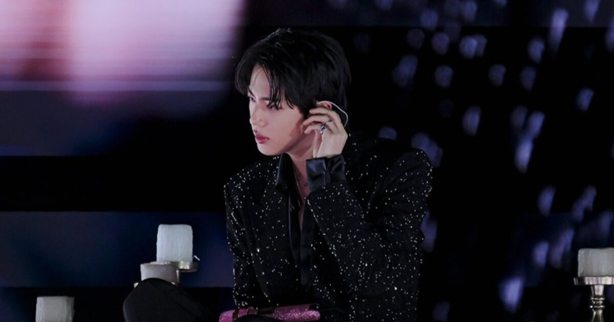 Netizens Defend Jin’s Live Vocals Amid BTS’s Vocal Controversy