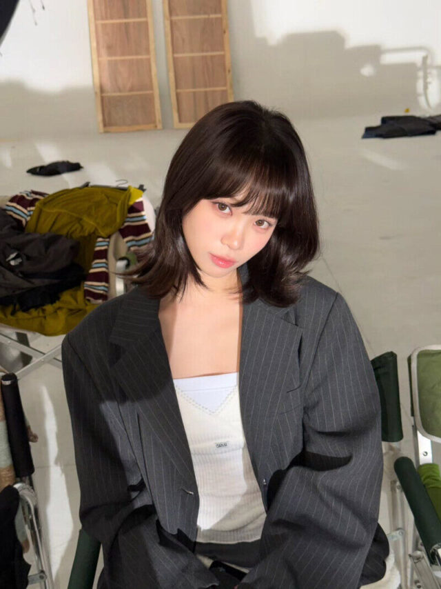 251112-CHAEWON-Instagram-Update-documents-1