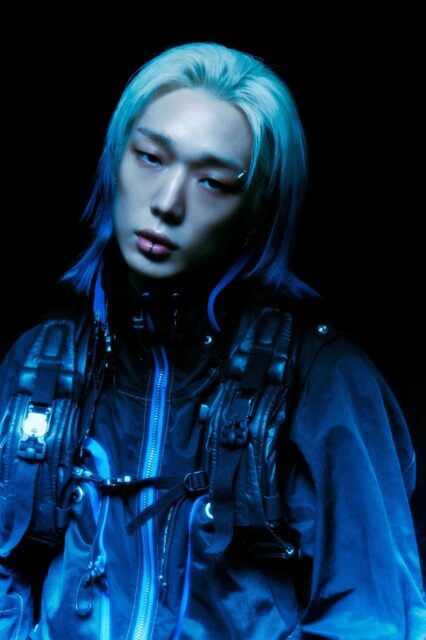 Bobby_Sir._Robert_mood_photo_30