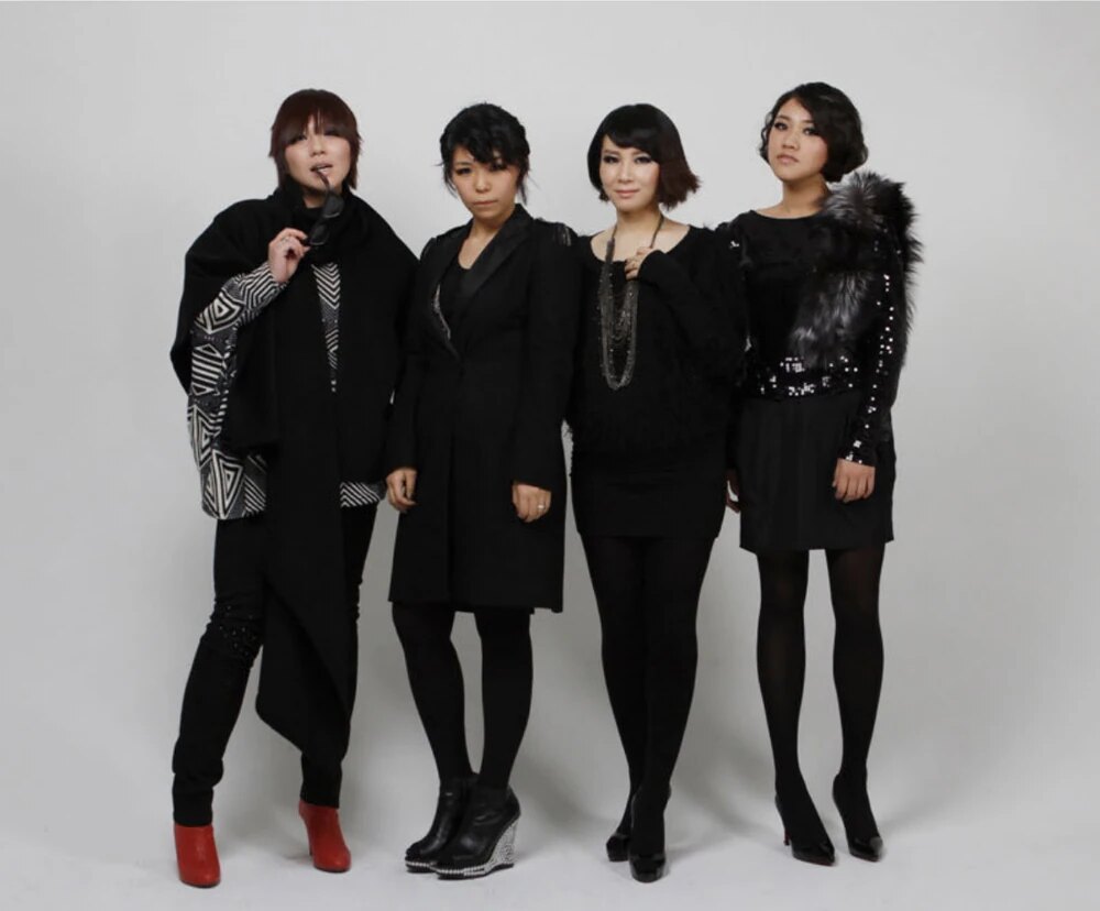 Bubble_Sisters_Soul_Rebirth_Part._1_promotional_photo_(6)