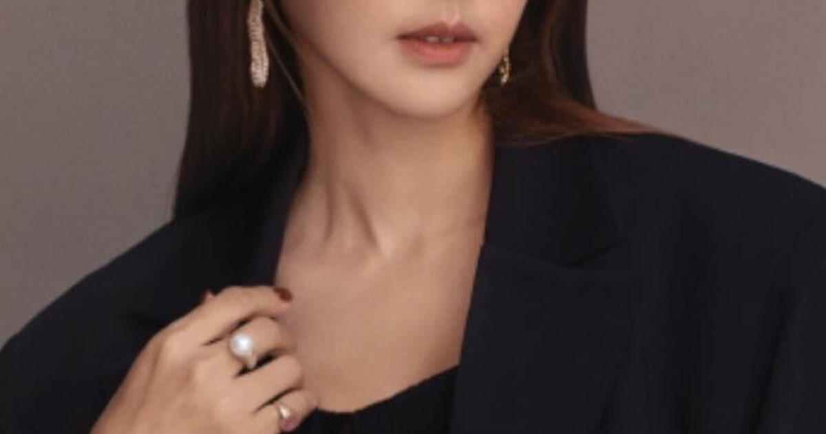 Actress Slammed With A Million Dollar Lawsuit After Being Caught “Dating”