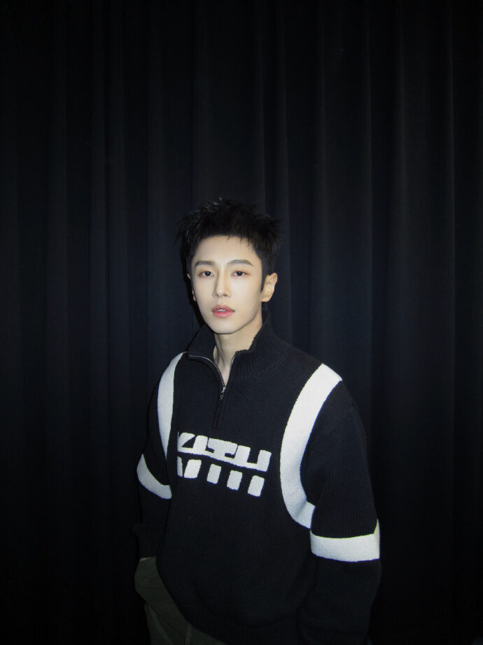 0068ixxaly1i82jpojvy4j32i03c0e82