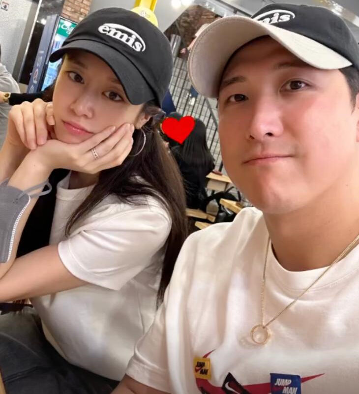 8e062f76-5607-4374-8d91-5d8f42569414