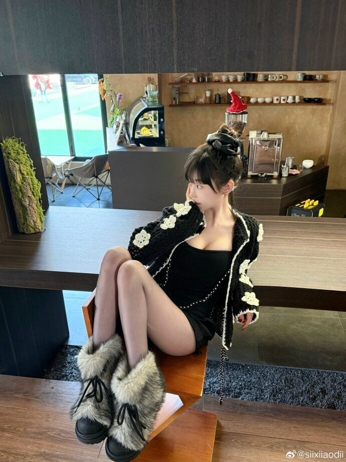 Ac-F-mtd4RJ5FACMpMu80ARAJWAzifCr