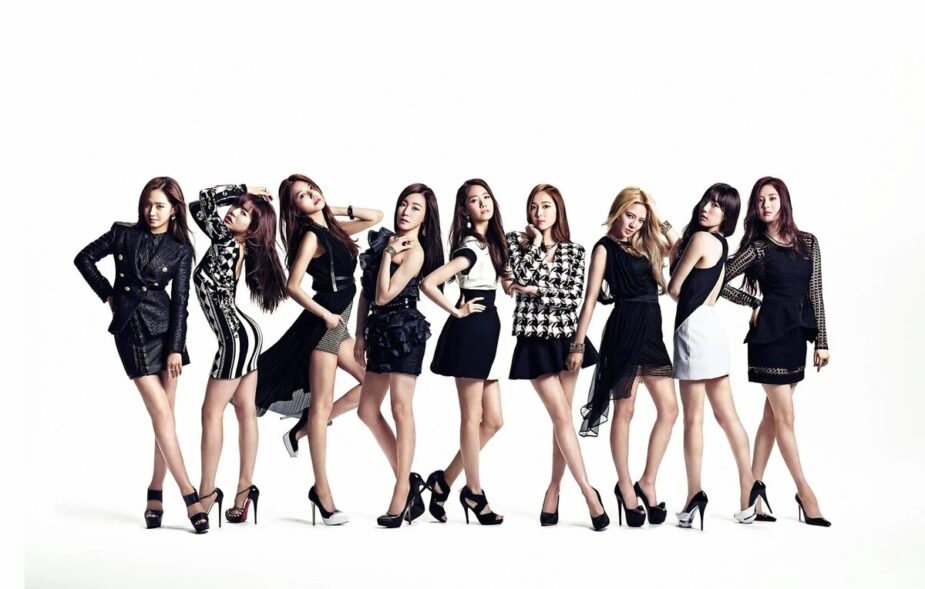 Girls_Generation_The_Best_promo_photo_1