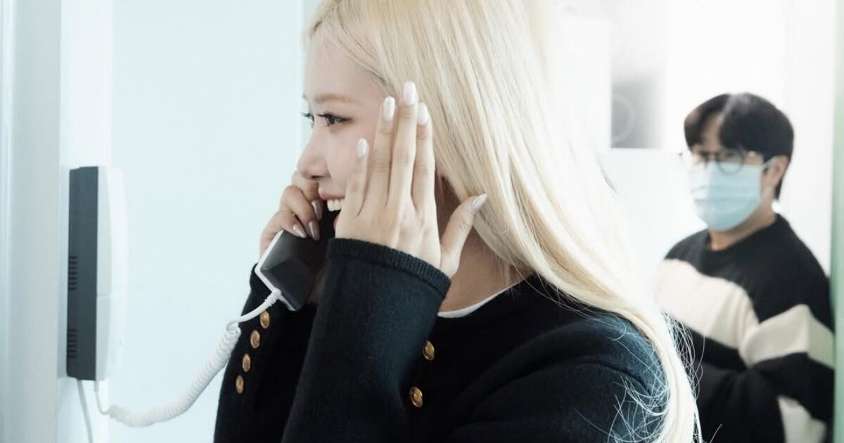 BLACKPINK’s Rosé Triggers Mixed Reactions With “Polished” Hospital Photos