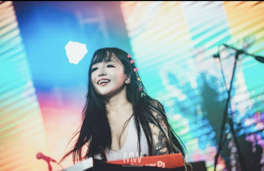 dj-sakura-onlyfans-1 (1)